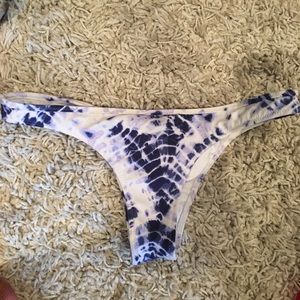 Victoria secret itsy bathing suit bottoms